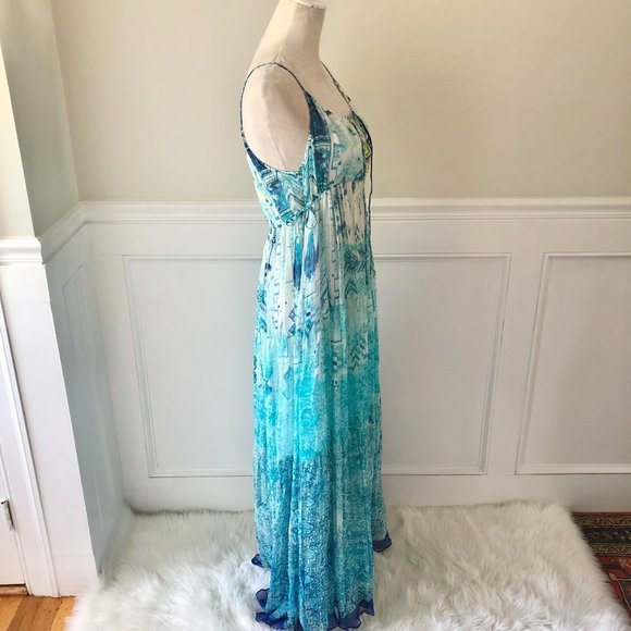 HEMANT & NANDITA Blue and White Maxi Dress - Picture 5 of 9